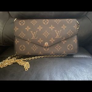 LV Monogram Felicie Pochette